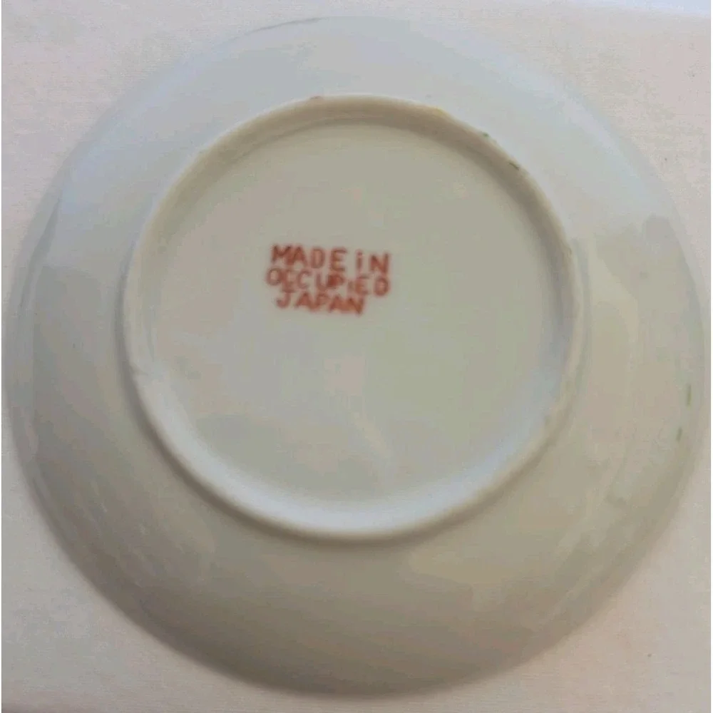 Vintage Lusterware Saucer/Small Dish‎ Made In Occupied Japan.